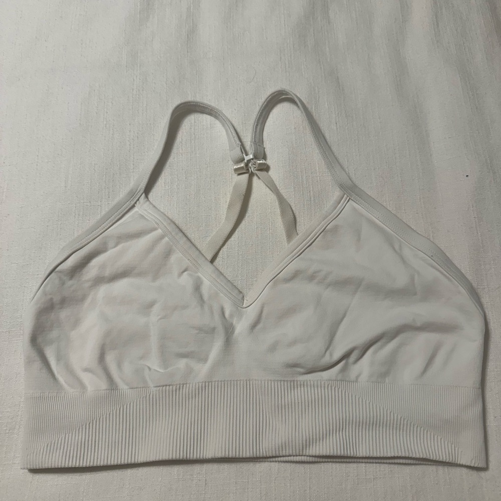 Lululemon Athletica Ebb to Street Sports Bra